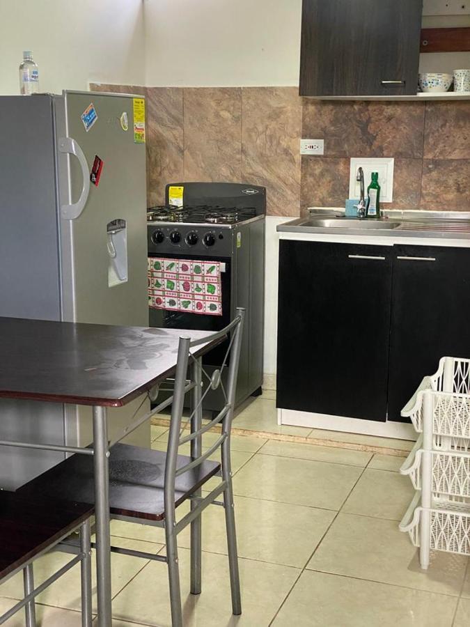 Cerca Aeropuerto, Fotos Y Huellas Visa Americana, Embajada Eeuu Appartement *